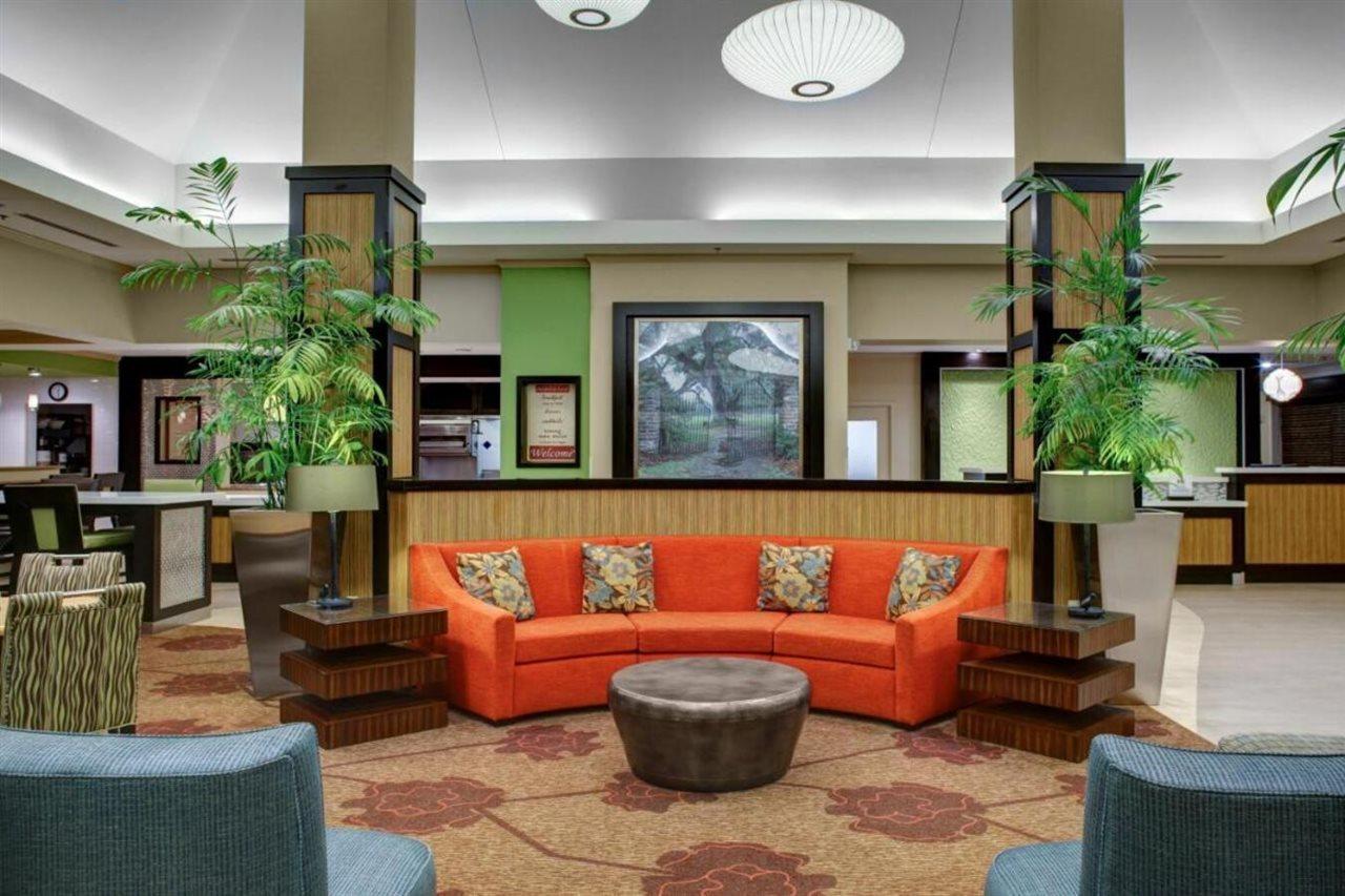 Hilton Garden Inn Atlanta North/Alpharetta Exterior photo